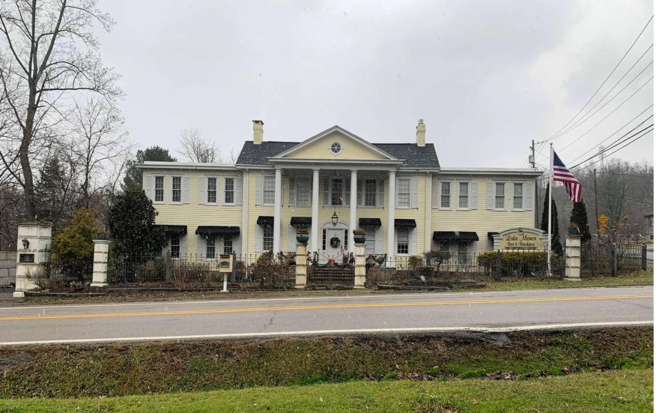 The Lake Manor Bed & Breakfast Morgantown Dış mekan fotoğraf