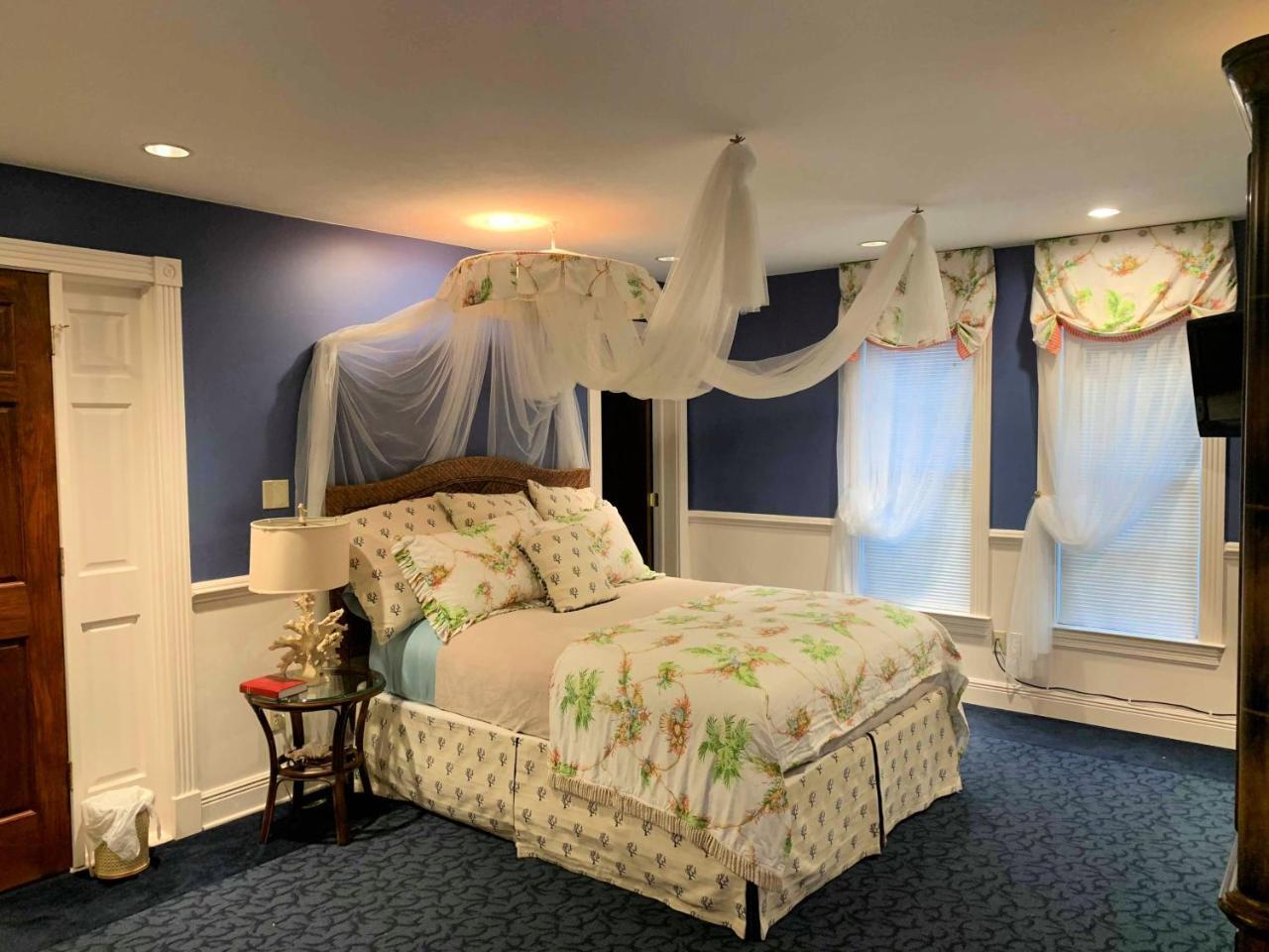 The Lake Manor Bed & Breakfast Morgantown Dış mekan fotoğraf