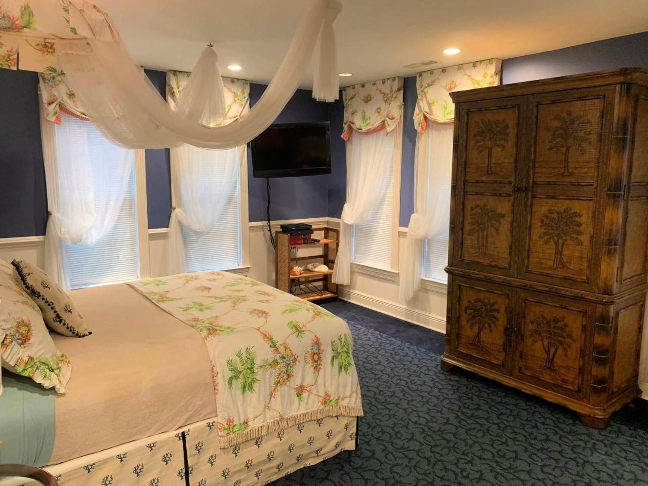 The Lake Manor Bed & Breakfast Morgantown Dış mekan fotoğraf